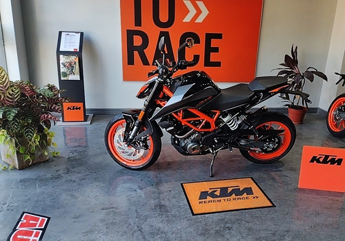 Imagen 17 de 20 de Ktm Duke 390 Naranja / Blanca 0km 2023 Automoto Lanús