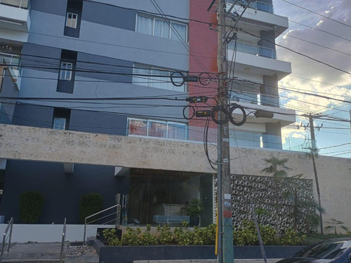 Alquilo Apto En Torre Monarca De El Vergel, 3 Habs. 160 Mts.2, Piso 6, Incluye Linea Blanca