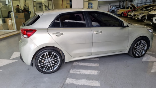 Imagen 8 de 25 de Kia Rio Sx 1.6 At 2018 Forestcar Balbin (a.l) #5