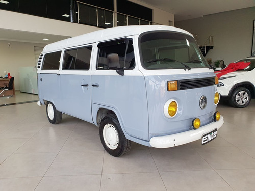 Imagem 3 de 14 de Volkswagen Kombi 1.6 Std 9 Lugares