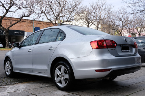 Volkswagen Vento 2.5 Luxury 170cv