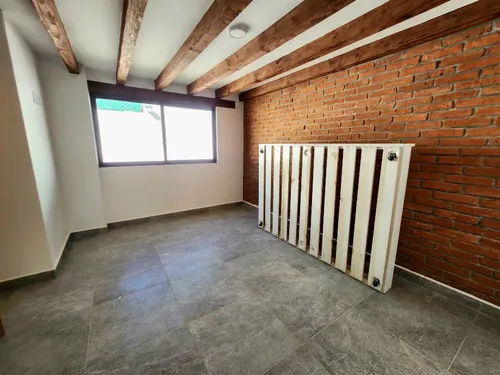 Casa En Renta En Colonia Avándaro, Valle De Bravo, Estado De México