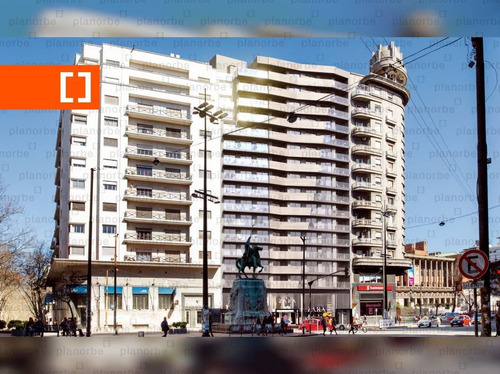 Venta De Apartamento Obra Construcción 2 Dormitorios En Centro, Torre Centra Unidad 501