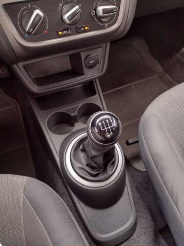 Volkswagen Voyage 2014 1.0 Trend Tec Total Flex 4p