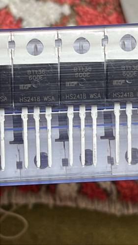 Triac Bt136 Bt136-600e 600v 4a To220ab