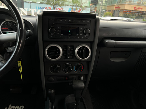 Jeep Wrangler SAHARA