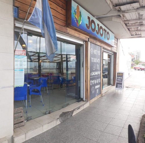 Imagen 2 de 11 de Venta Local Comercial Frente A Costa Y Mar Punta Iglesias