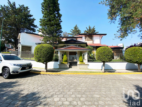 Venta Casa 5 Ambientes Lomas De Valle Escondido