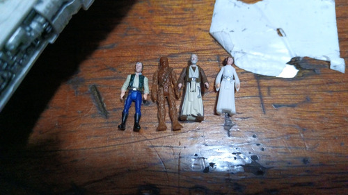 Star Wars Micromachines Halcón Milenario Figuras De Acción (Usado)