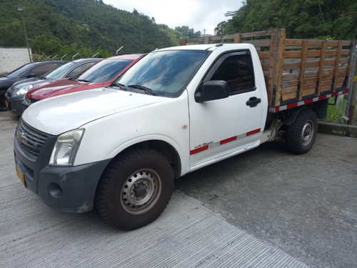 Chevrolet Luv D Max Estacas 2011