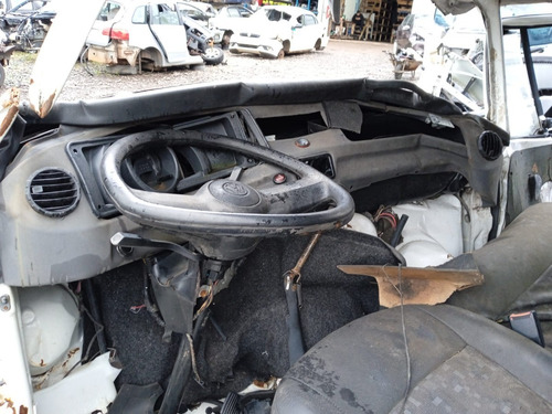 Imagem 8 de 9 de Sucata Kombi 1.4 80cvs 2010/2011 Flex