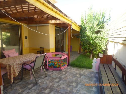 Casa Dos Pisos 3d Y 3b Más 3 Estac En Izarra De Lo Aguirre