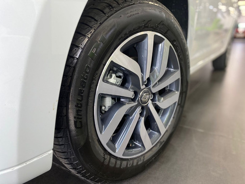 Imagen 7 de 24 de Renault Logan Intens 0km 2022 San Rafael (es)