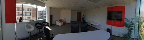 Imagen 10 de 22 de Ricas Oficinas En La Mejor Ubicación De Lo Barnechea.