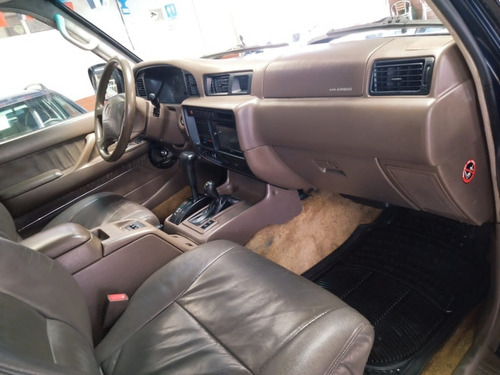 Imagen 10 de 16 de Toyota Burbuja Vx 4x4 Automatica 2004
