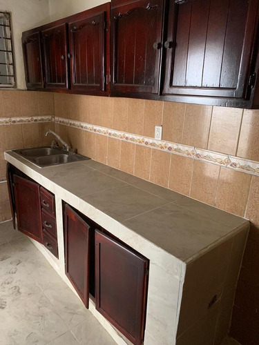 Oportunidad, Apartamento De 2 Habitaciones Ubicado En San Carlos, Santo Domingo