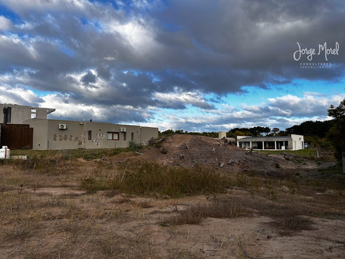 Lote Interno #100-200 - Costa Esmeralda - Residencial 2 - 1041m2 #id 12350