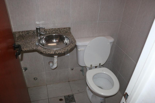 Imagen 12 de 13 de Virasoro 1100 - Alquiler Local Comercial 145 M2