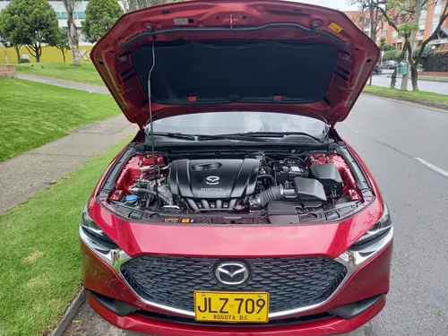 Mazda 3 2.0 Sport Touring