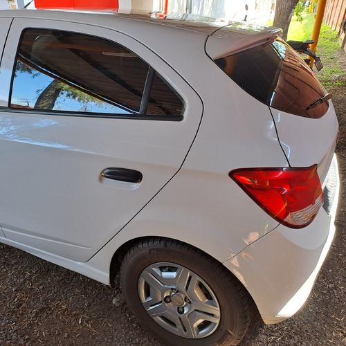 Chevrolet Onix 1.4 Joy Ls + 98cv