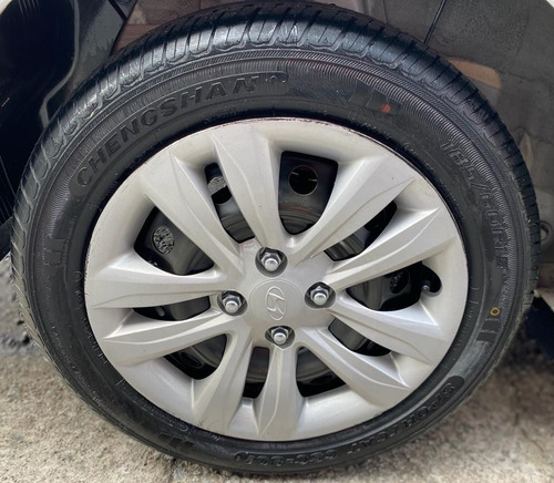 Hb20s 1.6 Comfort Plus 16v Manual