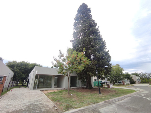 Imagen 3 de 27 de Casa En Venta Ubicado En Santa Guadalupe, Pilar Del Este, G.b.a. Zona Norte