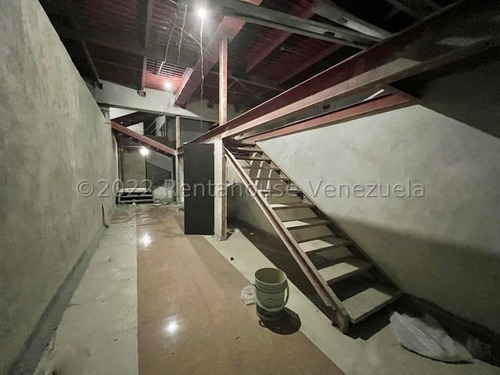 Amplio Local Comercial Ideal Para Cualquier Tipo De Negocio, Ubicado En La Planta Baja Del C.c.c.t-mls #22-24749 Vanessa Sayago