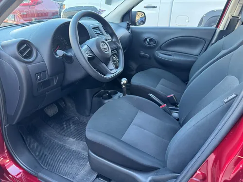 Nissan March 5p Sense L4/1.6 Aut
