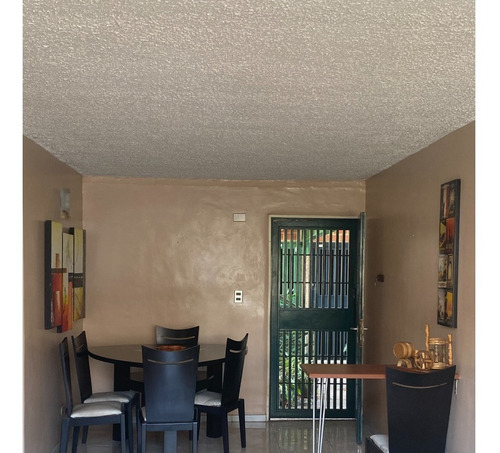 Imagen 3 de 19 de Comodo Y Acogedor Apartamento En El Mejor Sector De La Urb. Nueva Casarapa