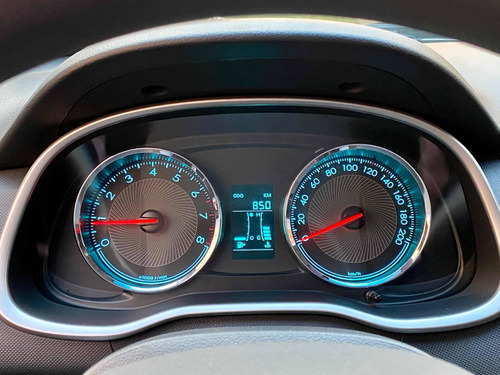 Imagen 8 de 14 de Chevrolet Aveo 2020 Ls Manual Radio Airbag Electrico Aire Ac