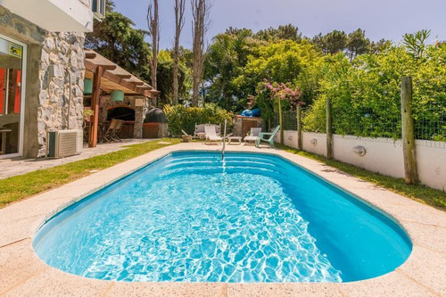 Imagen 19 de 21 de Casa En Rincón Del Indio Con Piscina Climatizada Punta Del Este