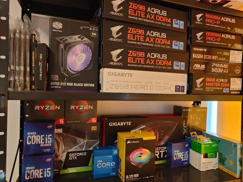 Imagen 4 de 5 de Tarjeta Madre Gigabyte Aorus Z690 Elite Ax Ddr4 Intel 12va