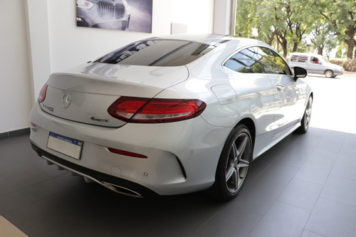 Imagen 3 de 7 de Mercedes Benz C400 4matic