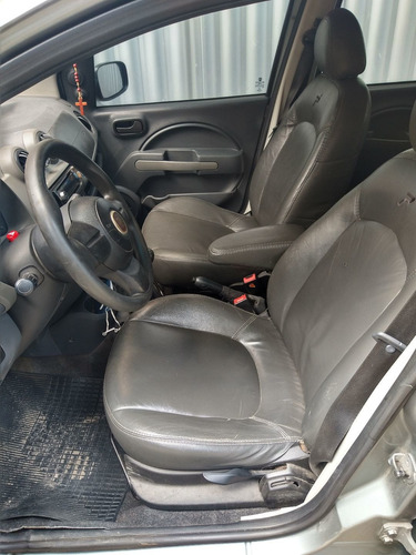Fiat Uno 2013 1.0 Vivace Flex 5p