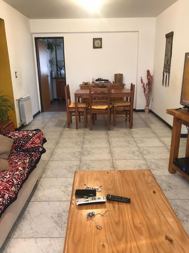Departamento Centrico Con Doble Vista Y Cochera Cubierta