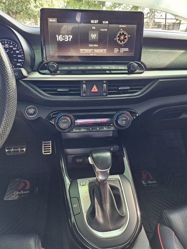 Kia Forte 2.0 Gt