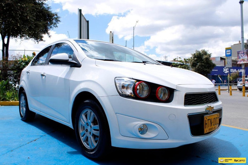 Imagen 3 de 25 de Chevrolet Sonic