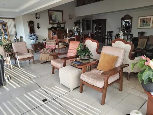 Apartamento En Venta En El Poblado. Cod V12635