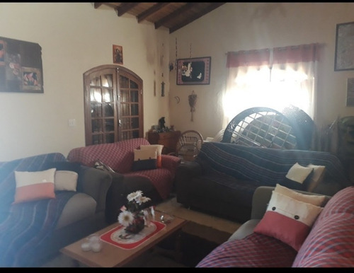 Imagem 24 de 25 de Chácara 1000 M2, Casa Sede, 4 Quartos, 1 Suite, 3 Banheiros, Ampla Cozinha, Churrasqueira, Forno A Lenha, Varanda, Piscina, Garagem Para 6 Carros - Ch00102 - 69689857