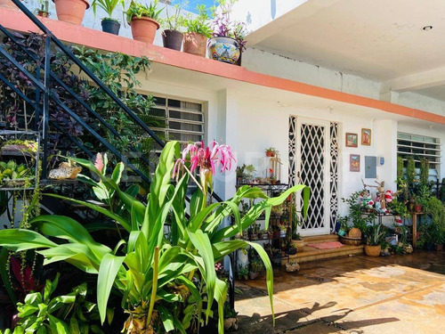 Imagen 19 de 30 de Casa En Venta En Avenida Colon Mérida Yucatán