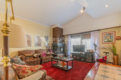 Venta Casa 4 Ambientes En Ramos Mejia.