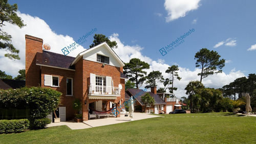 Mansion En La Mansa