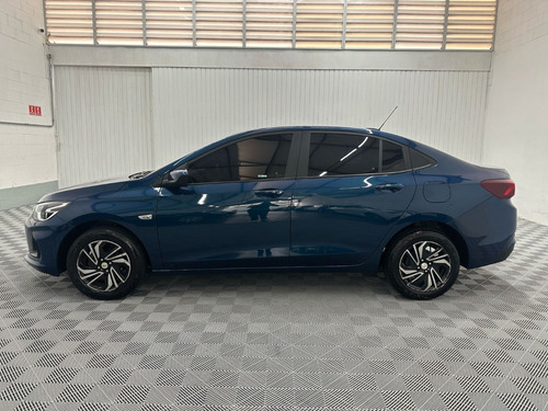 Chevrolet Onix plus 1.0 Lt 4p