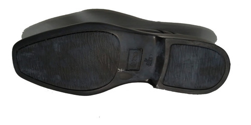 Imagen 4 de 6 de Zapato Negro Cuero Con Cordón Punta Cuadrada