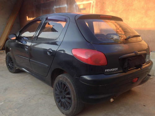 Imagem 7 de 15 de Peugeot 206 2002