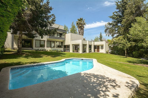 Casa En Venta En Lo Barnechea