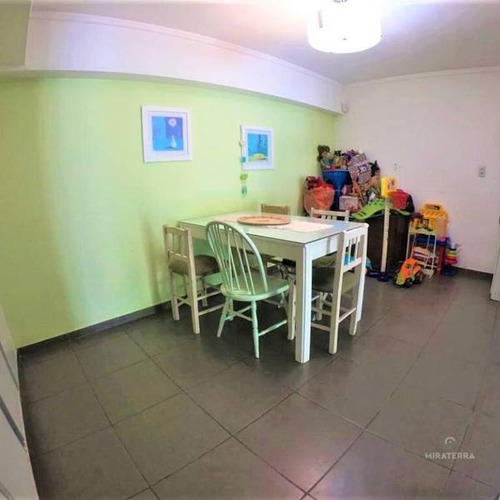 Espectacular Casa De Pasillo A La Venta.