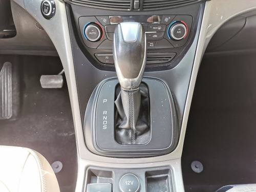 Imagen 4 de 14 de Ford Escape Titanium Ecoboost 8451