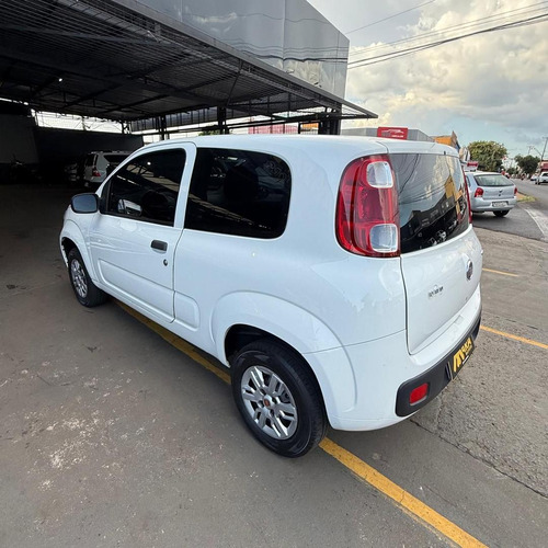 Fiat Uno Vivace 1.0