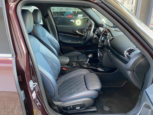 Imagen 8 de 14 de Mini Clubman Clubman S Hot Chili